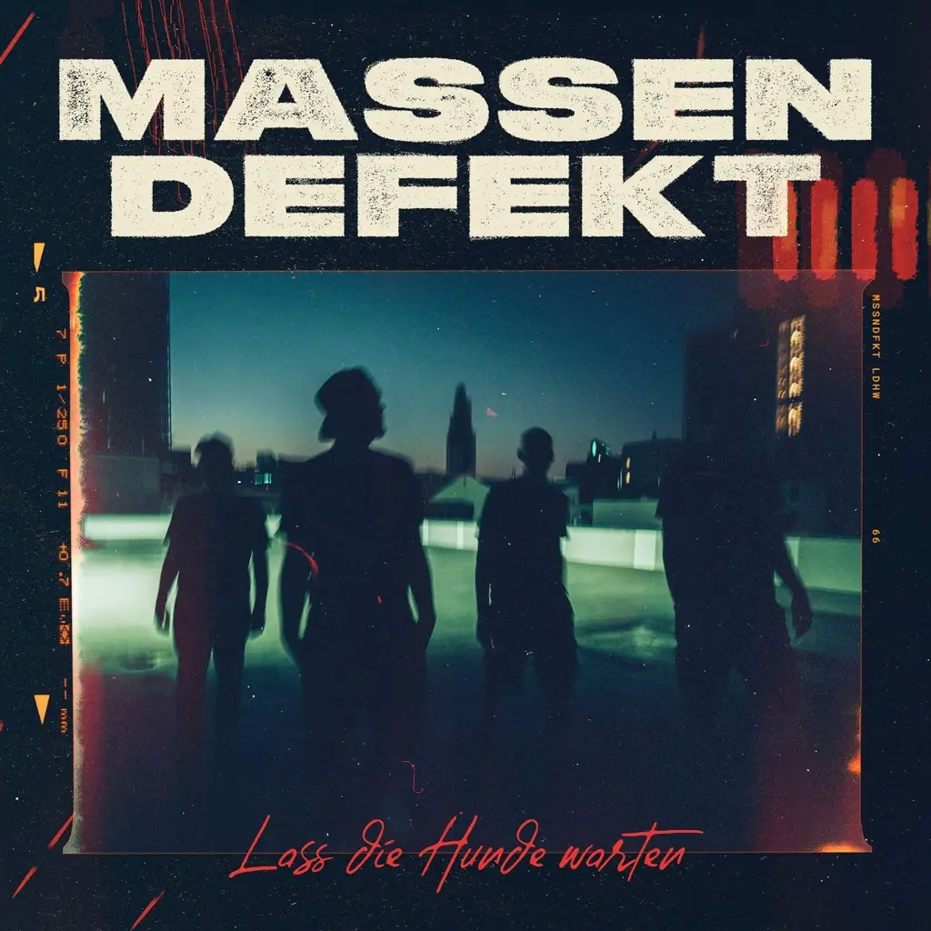 Album artwork for Lass die Hunde warten by Massendefekt