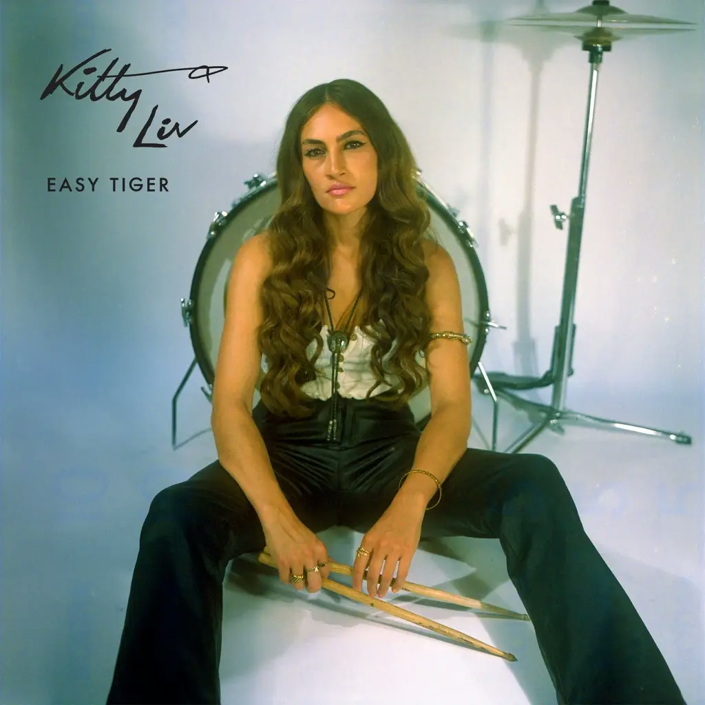 Album artwork for Easy Tiger by Kitty Liv
