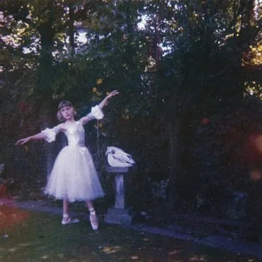 Album artwork for Visions Of A Life by Wolf Alice