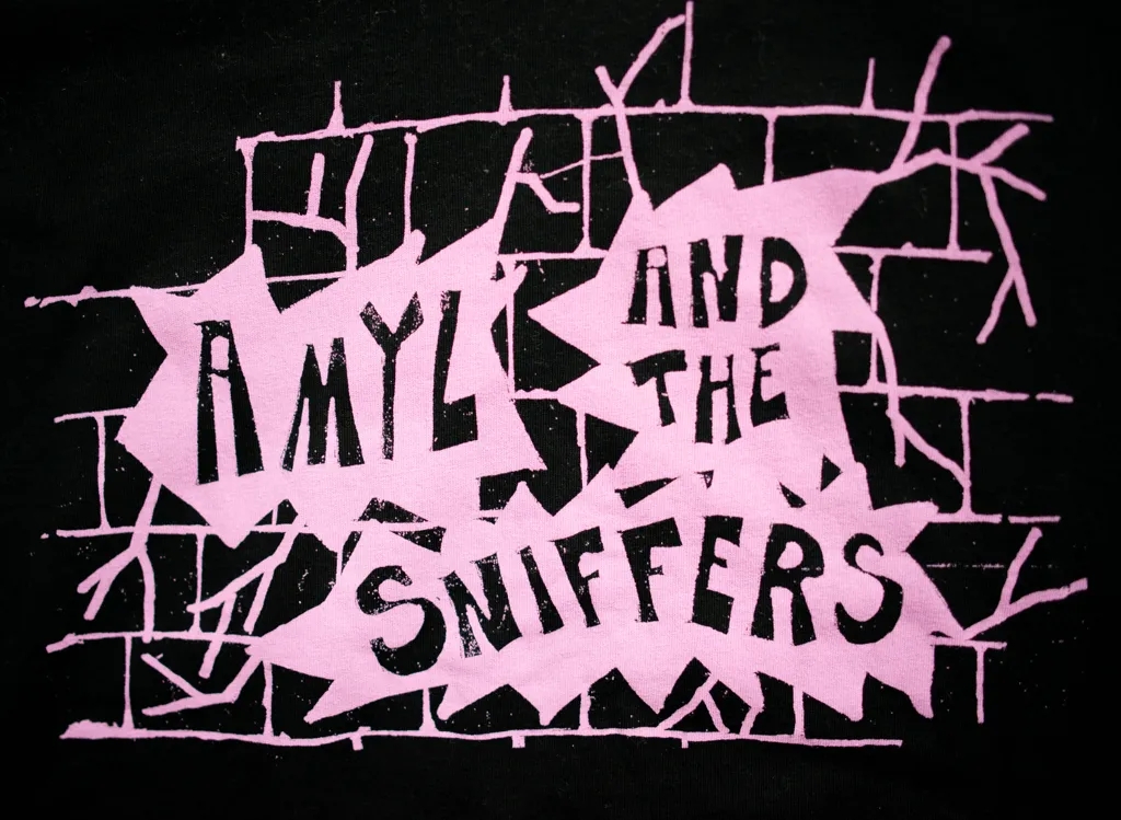 Album artwork for Bricks Bella T-Shirt by Amyl and The Sniffers