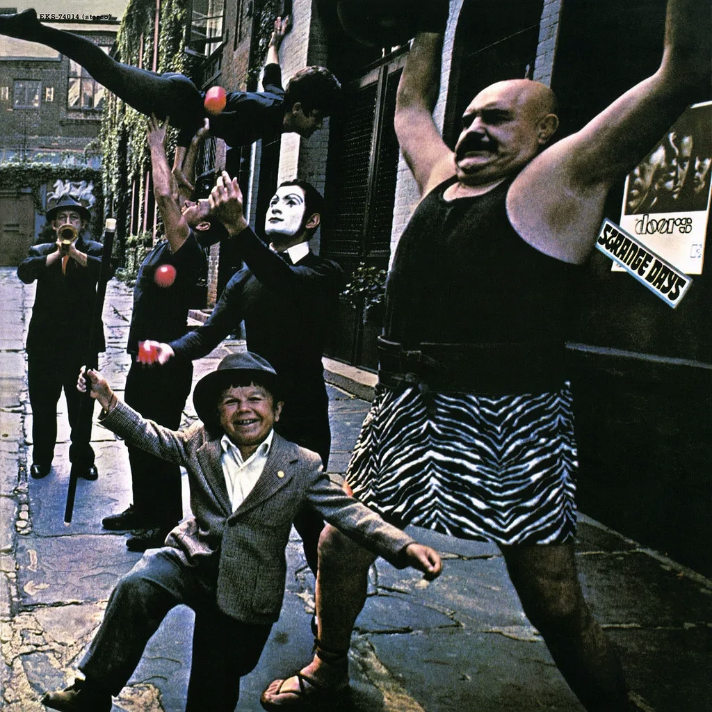 Album artwork for Strange Days by The Doors